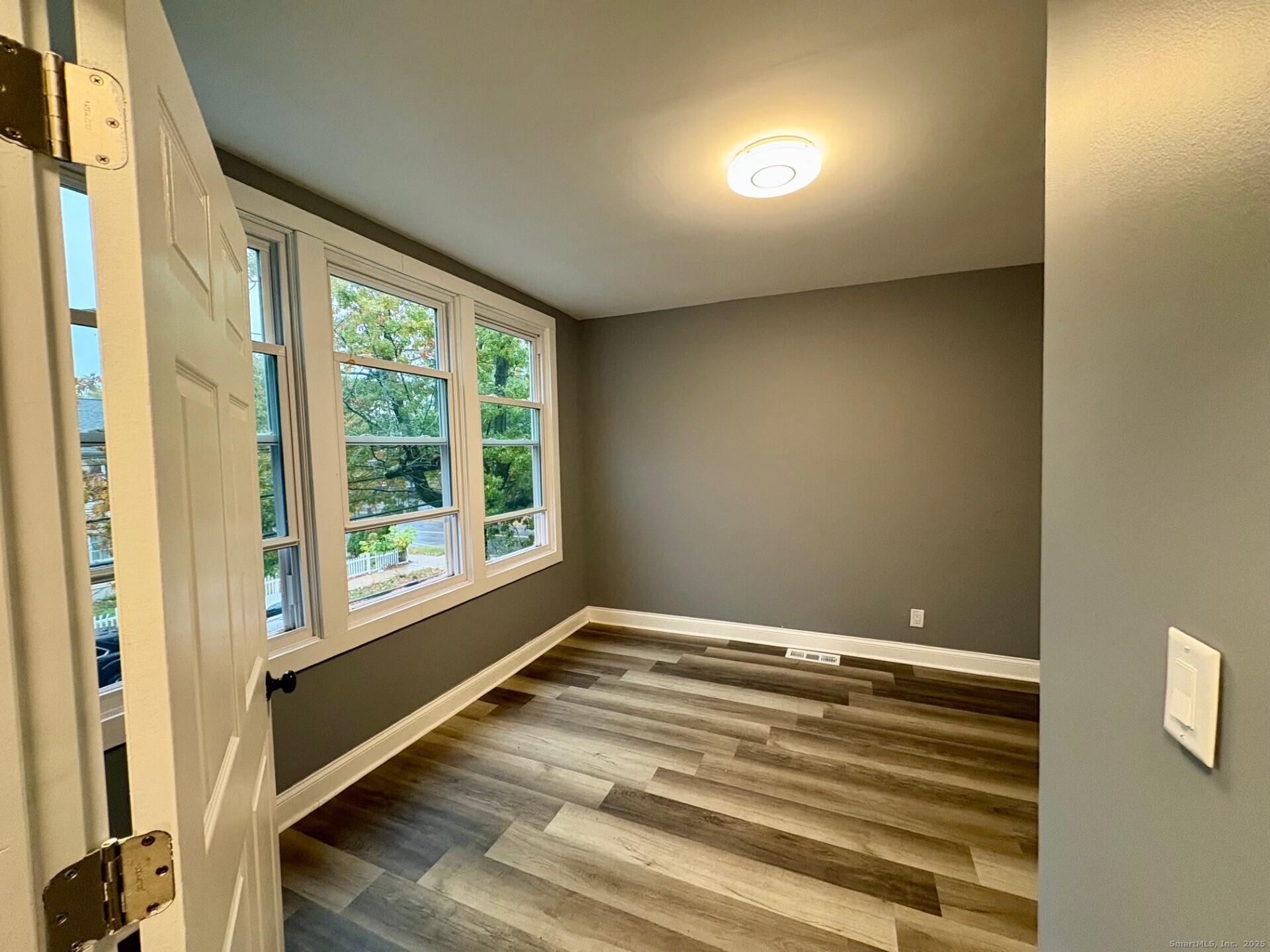 8 Read Street 2nd Floor