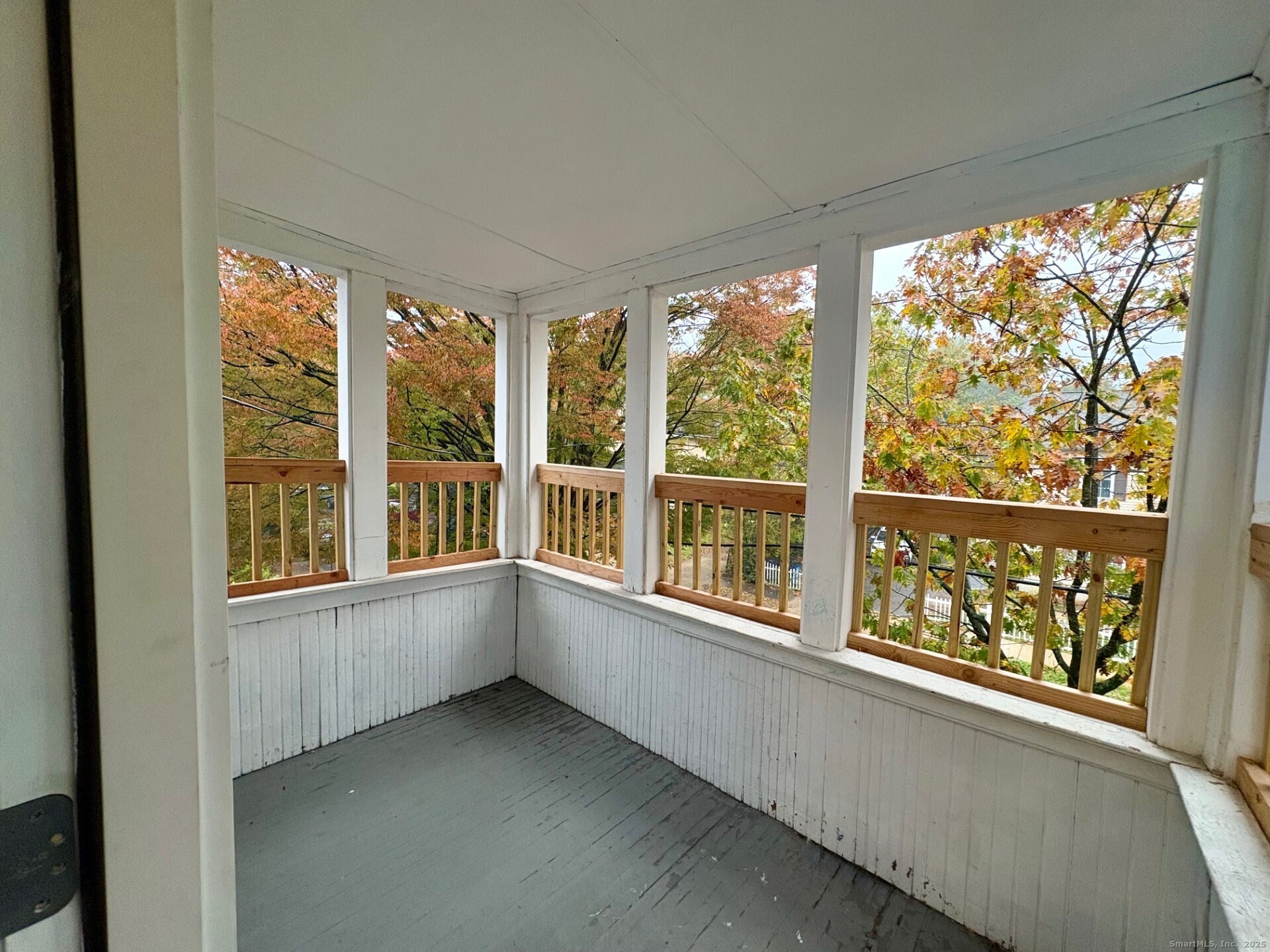 8 Read Street 2nd Floor