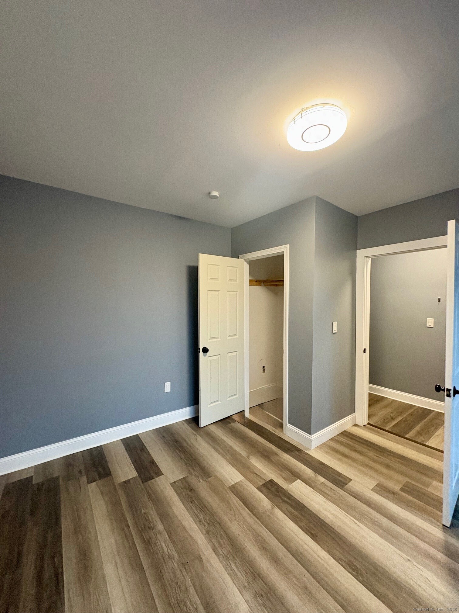 8 Read Street 2nd Floor