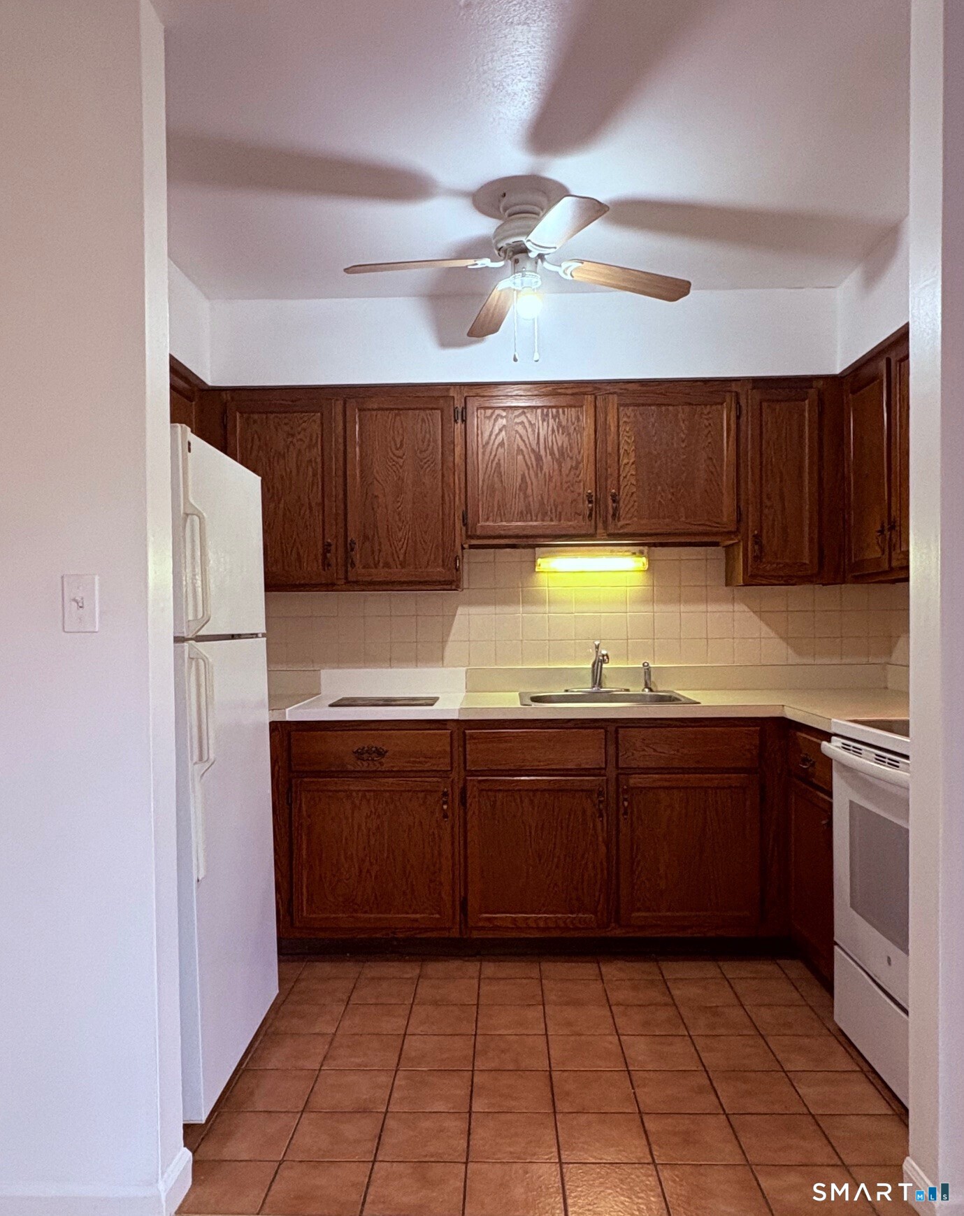 1125 Waterbury Road APT 1C