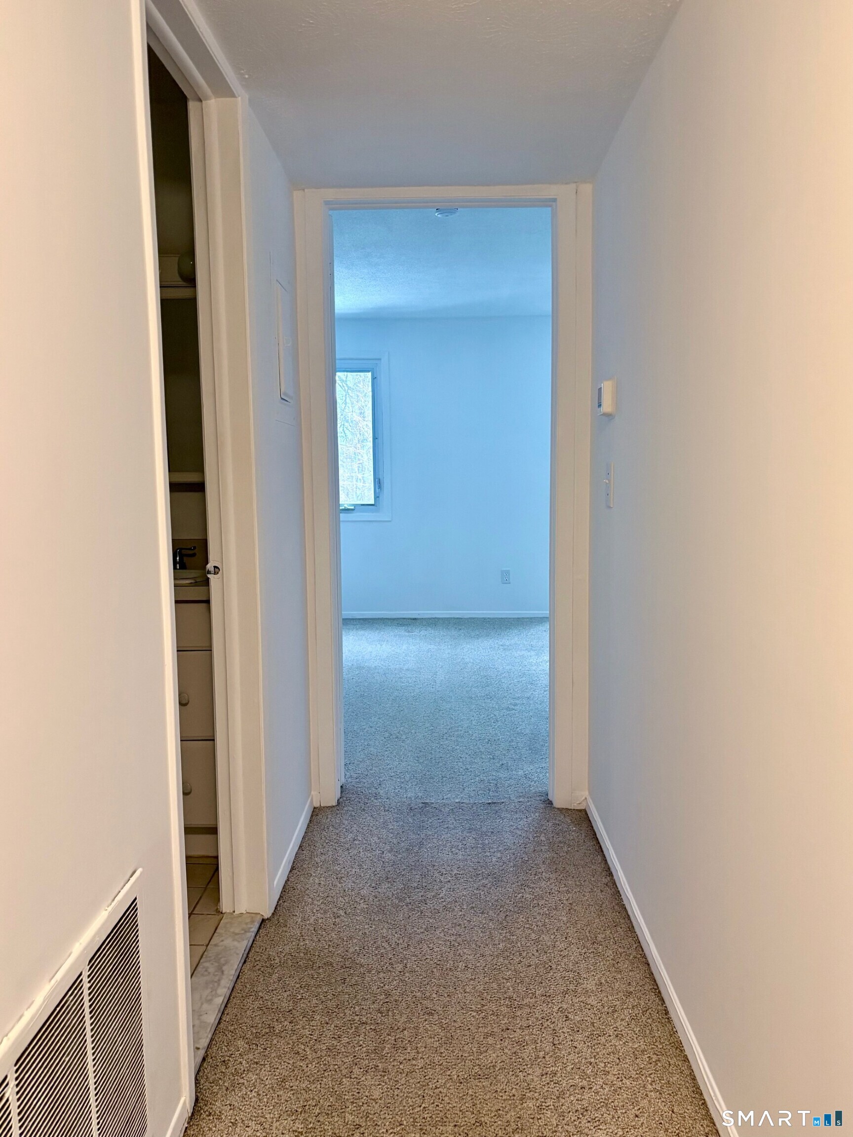 204 Towne House Road 204