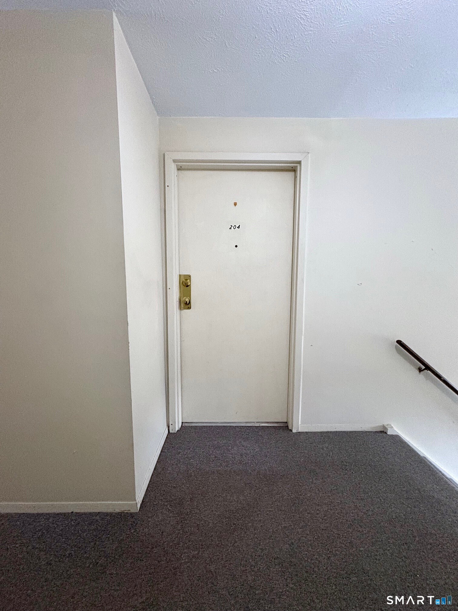 204 Towne House Road 204