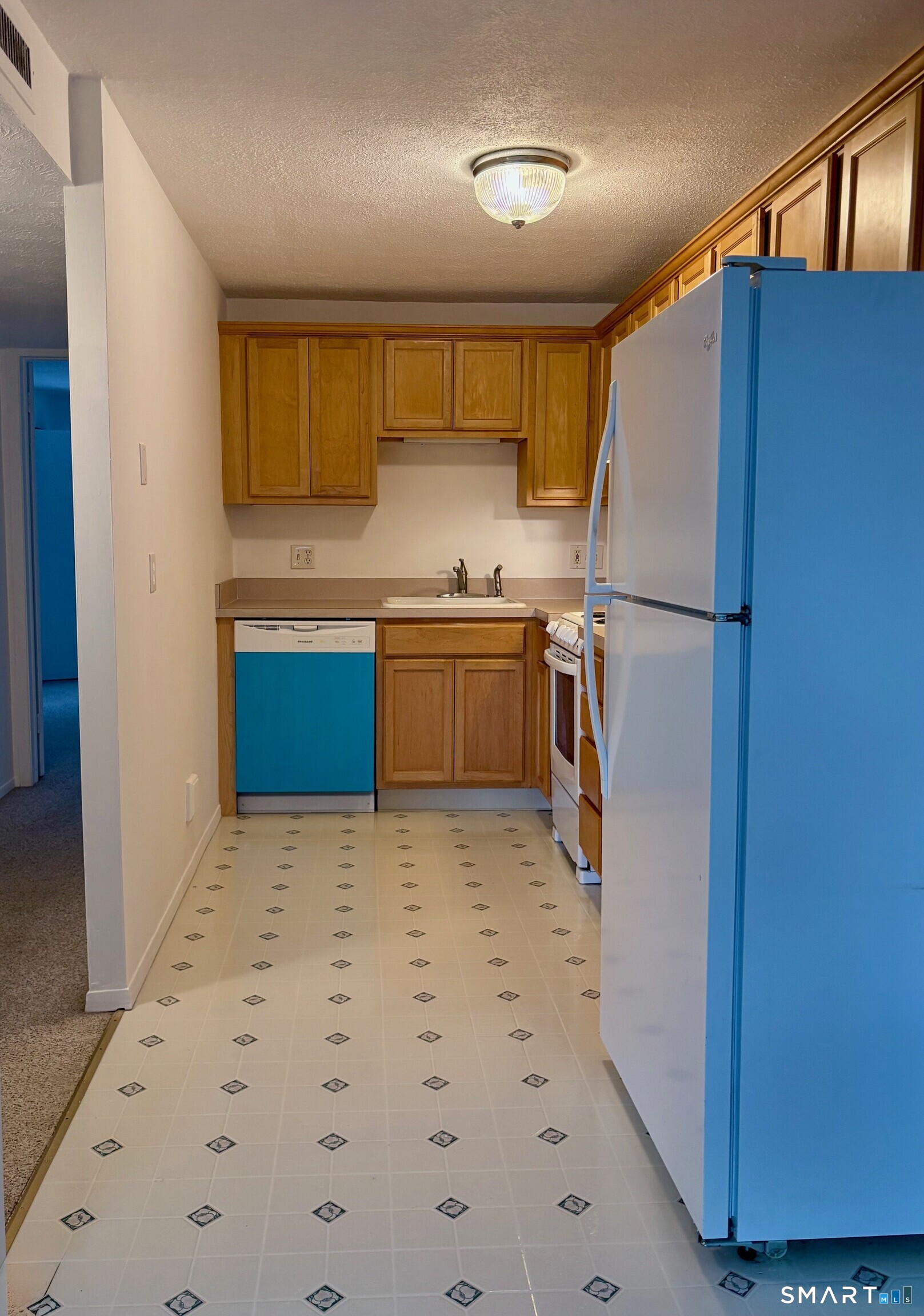 204 Towne House Road 204