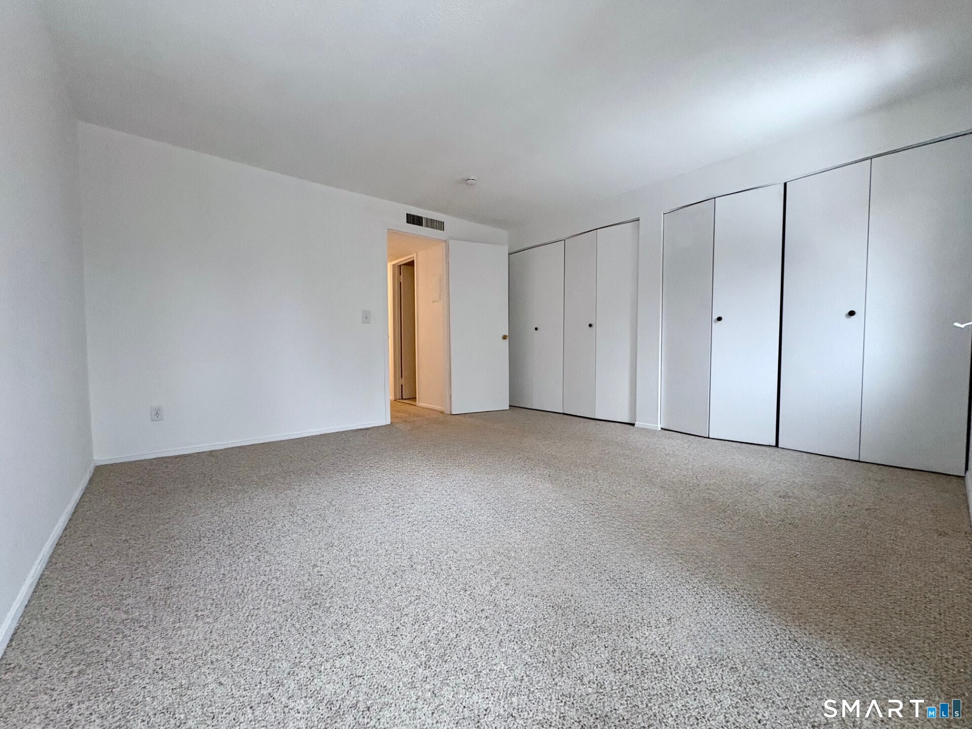 204 Towne House Road 204