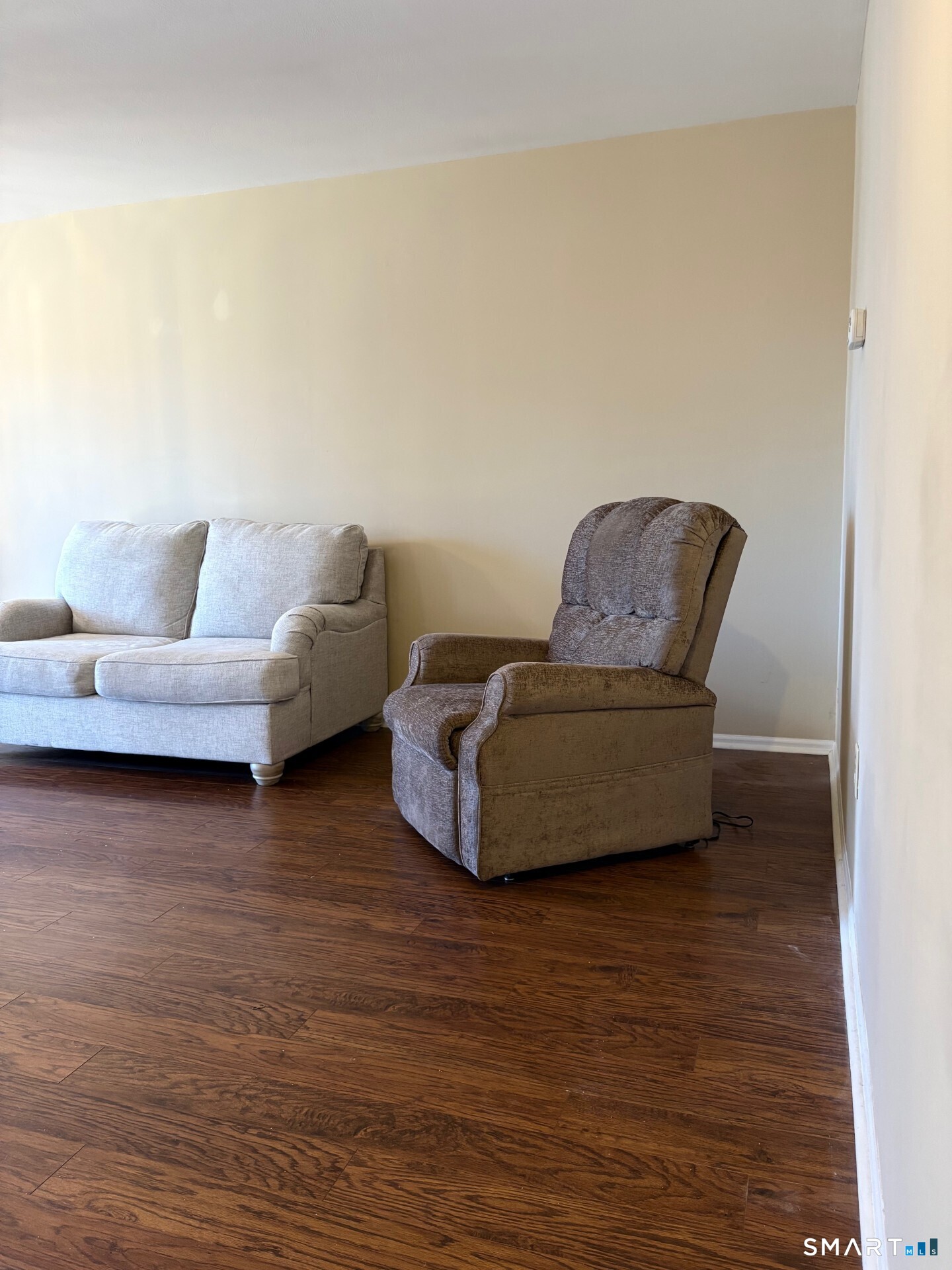 146 Carriage Path South 146