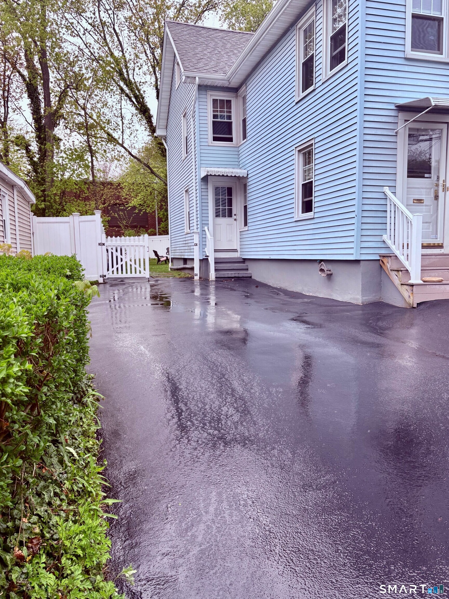 21-23 Monroe Street