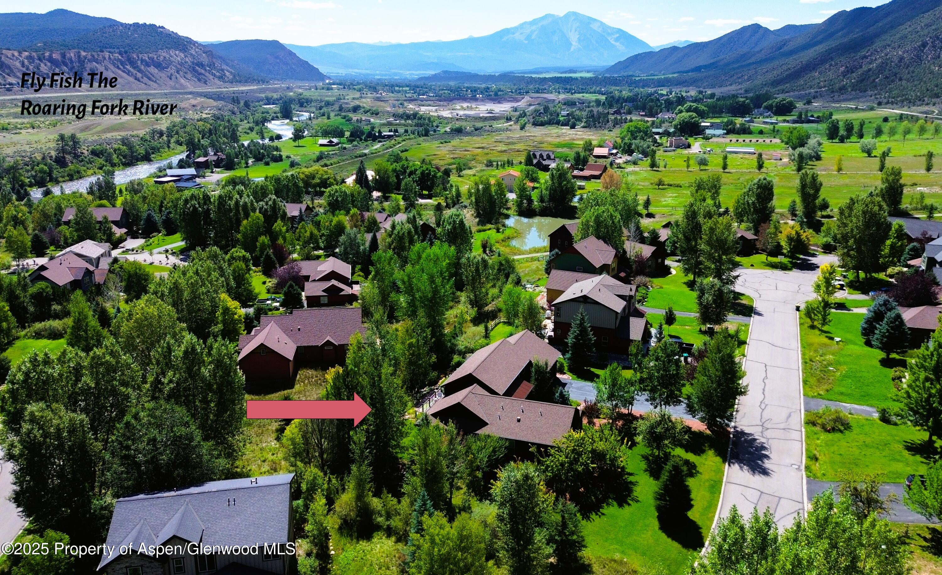64 White Peaks Ln