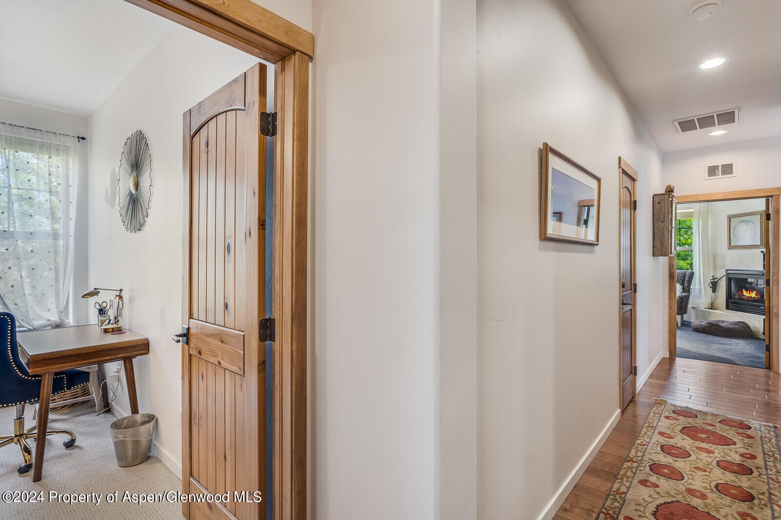 64 White Peaks Ln