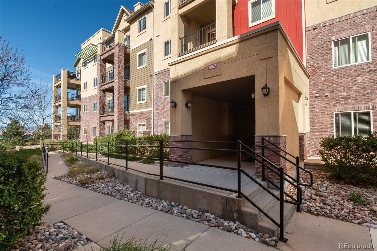 1062 Rockhurst Drive Unit: 202