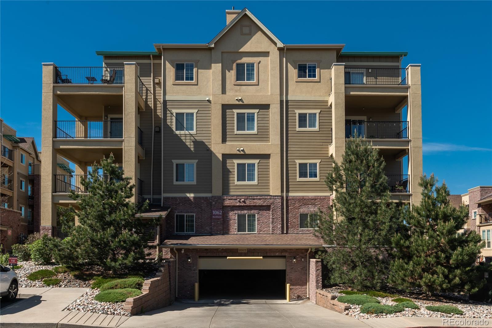 1062 Rockhurst Drive Unit: 202