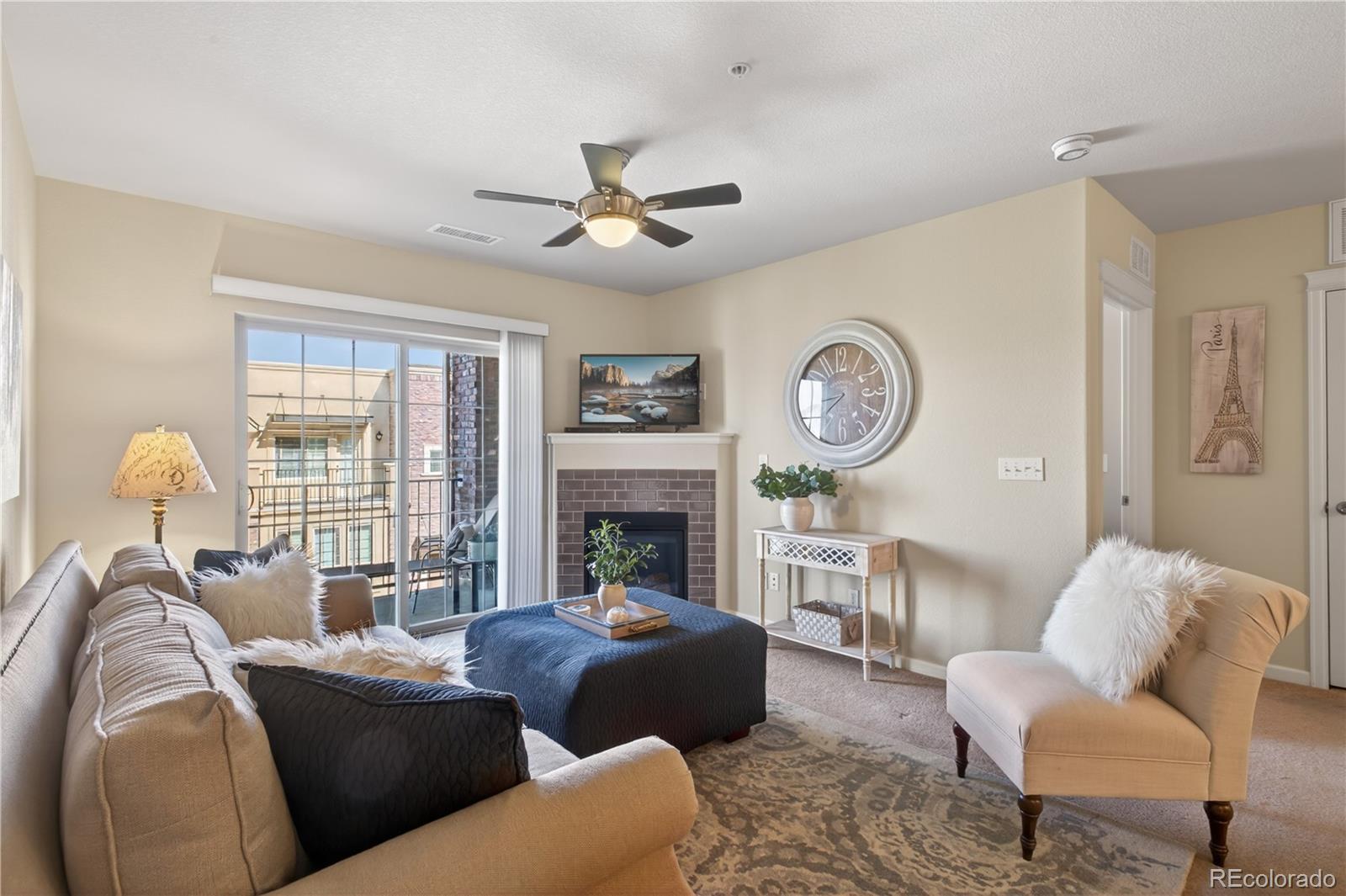 1062 Rockhurst Drive Unit: 202