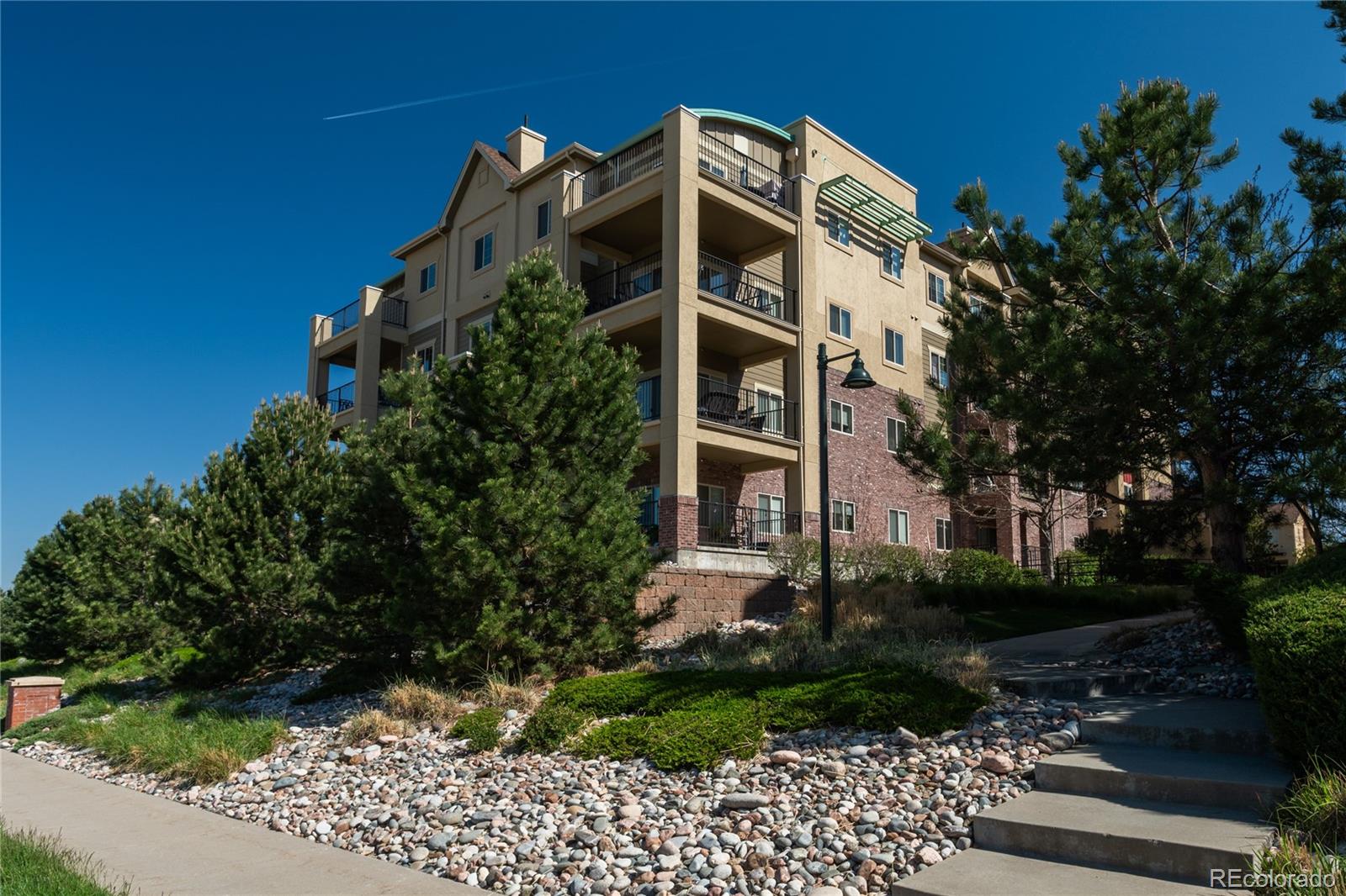 1062 Rockhurst Drive Unit: 202