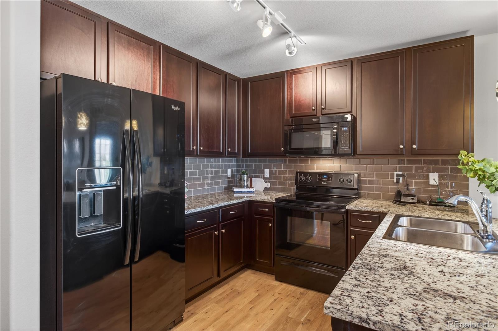 1062 Rockhurst Drive Unit: 202