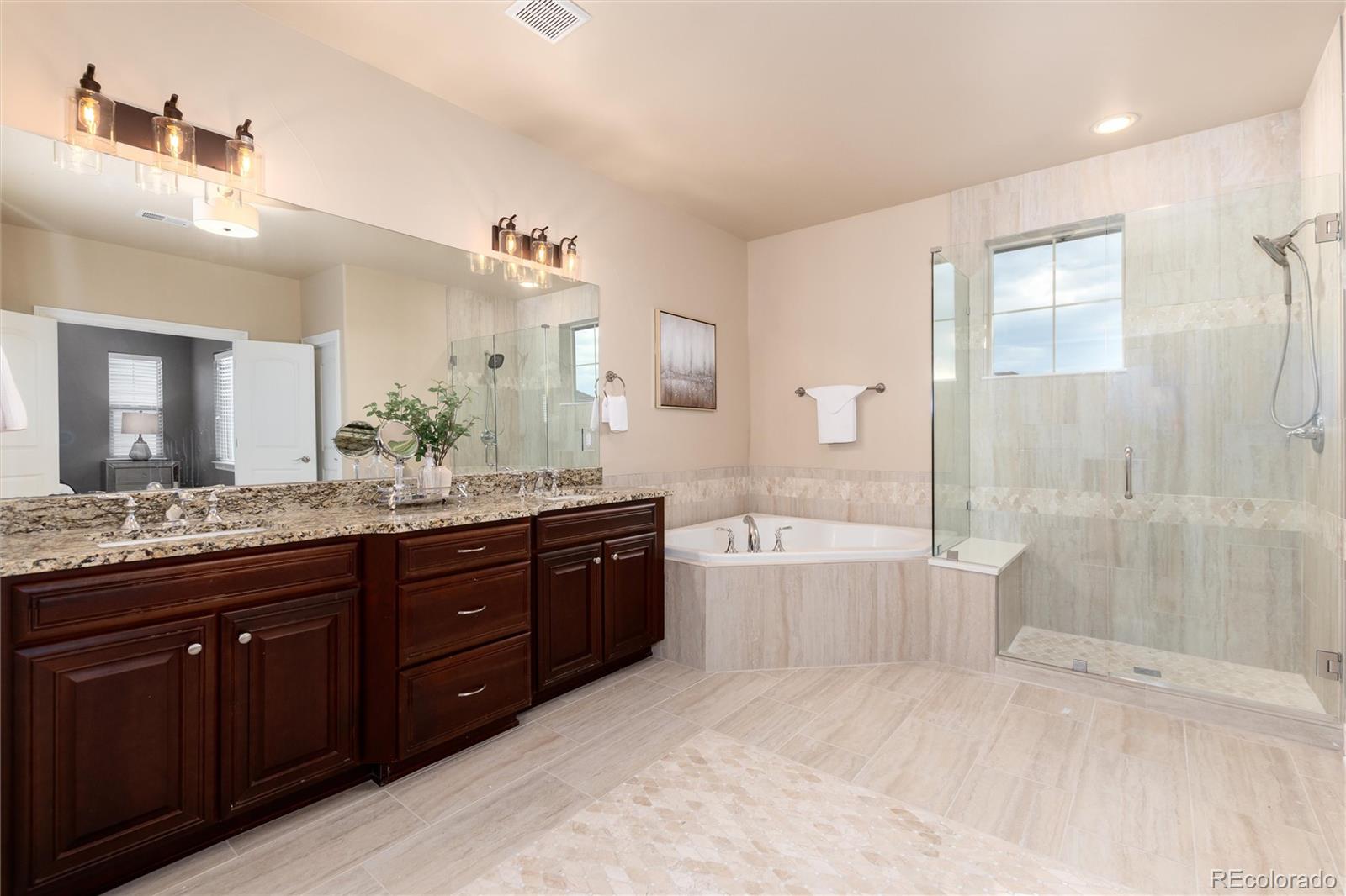 10703 Braesheather Court