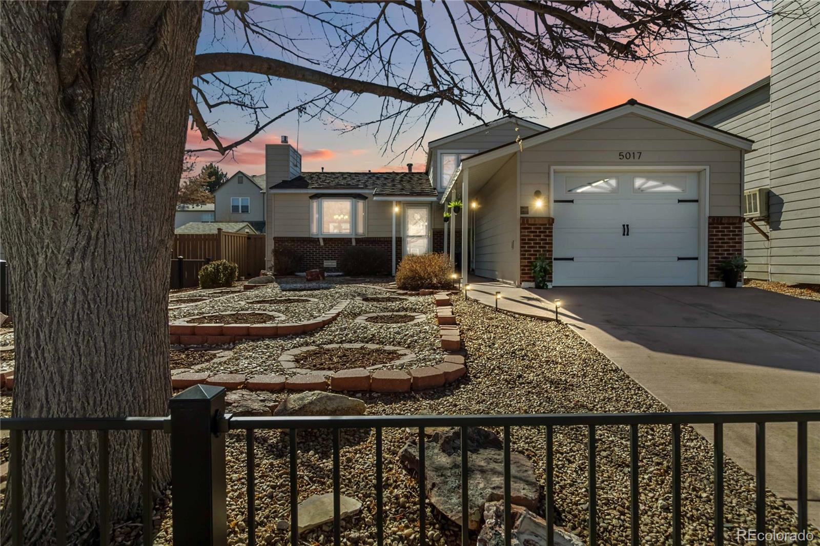 5017 S Quintero Circle