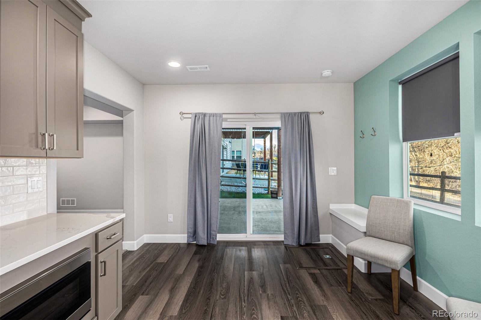 12595 W 8th Place
