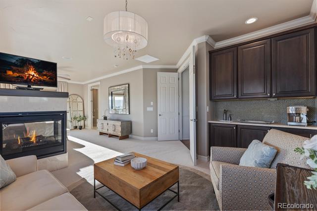 10525 Sunshower Place