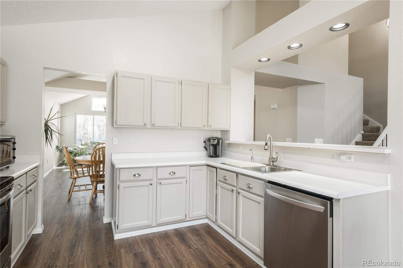 4205 E 106th Place