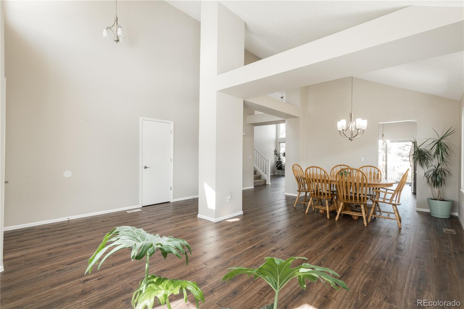 4205 E 106th Place