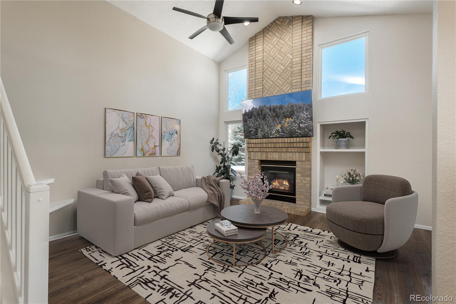 4205 E 106th Place