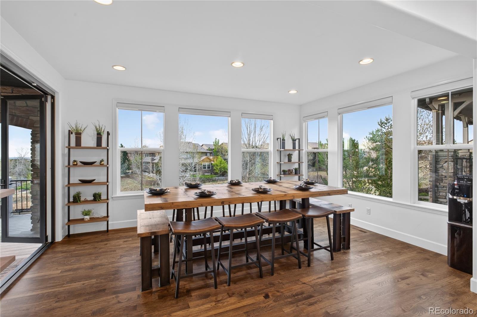 219 Maplehurst Point