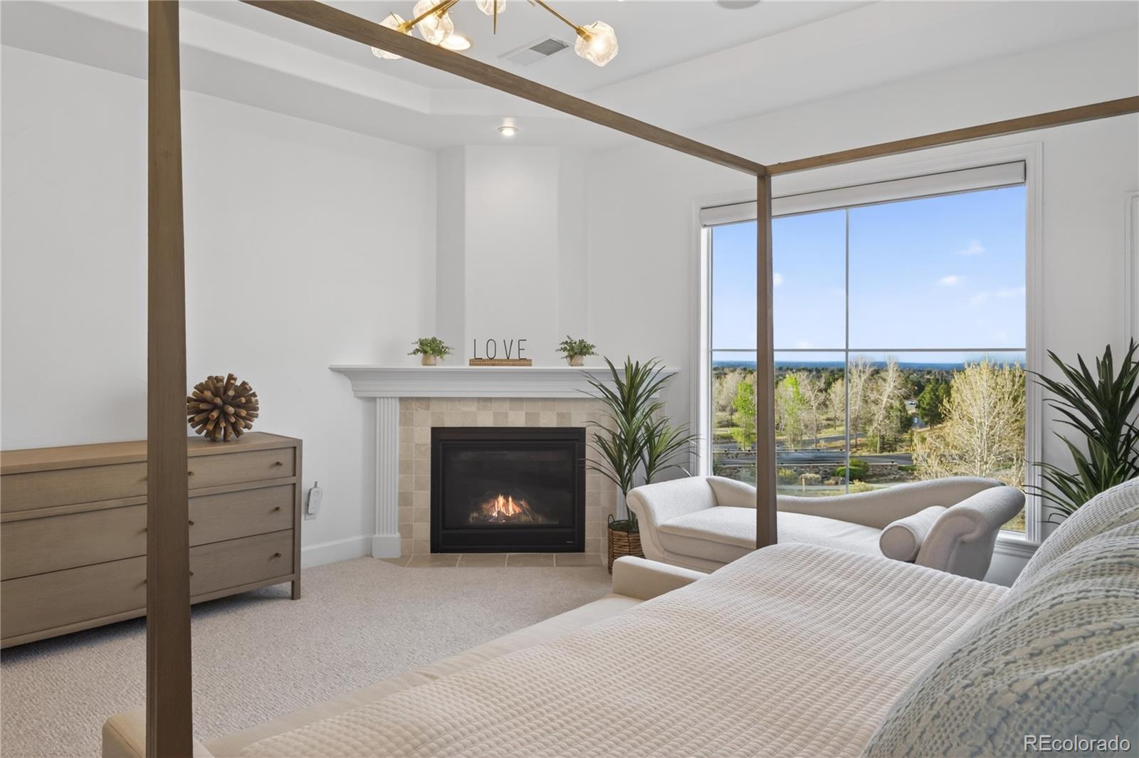 219 Maplehurst Point