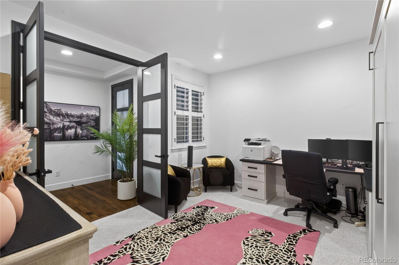 219 Maplehurst Point