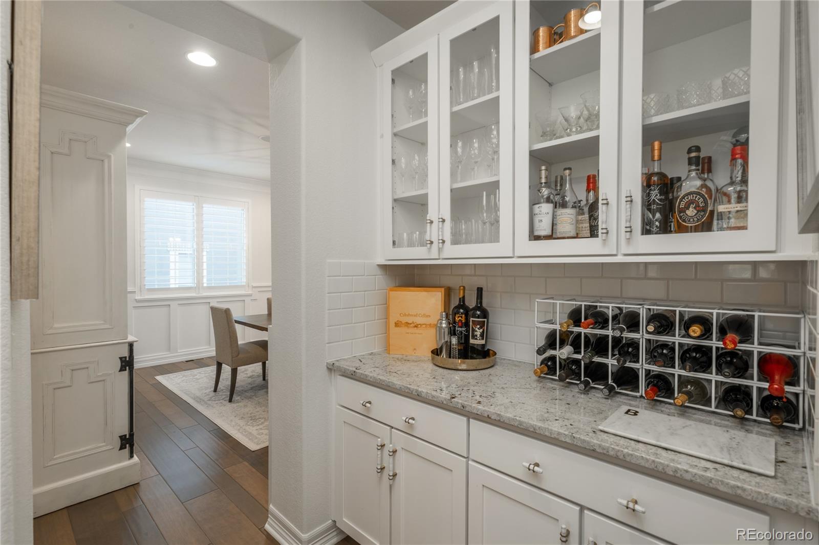 802 Braesheather Place