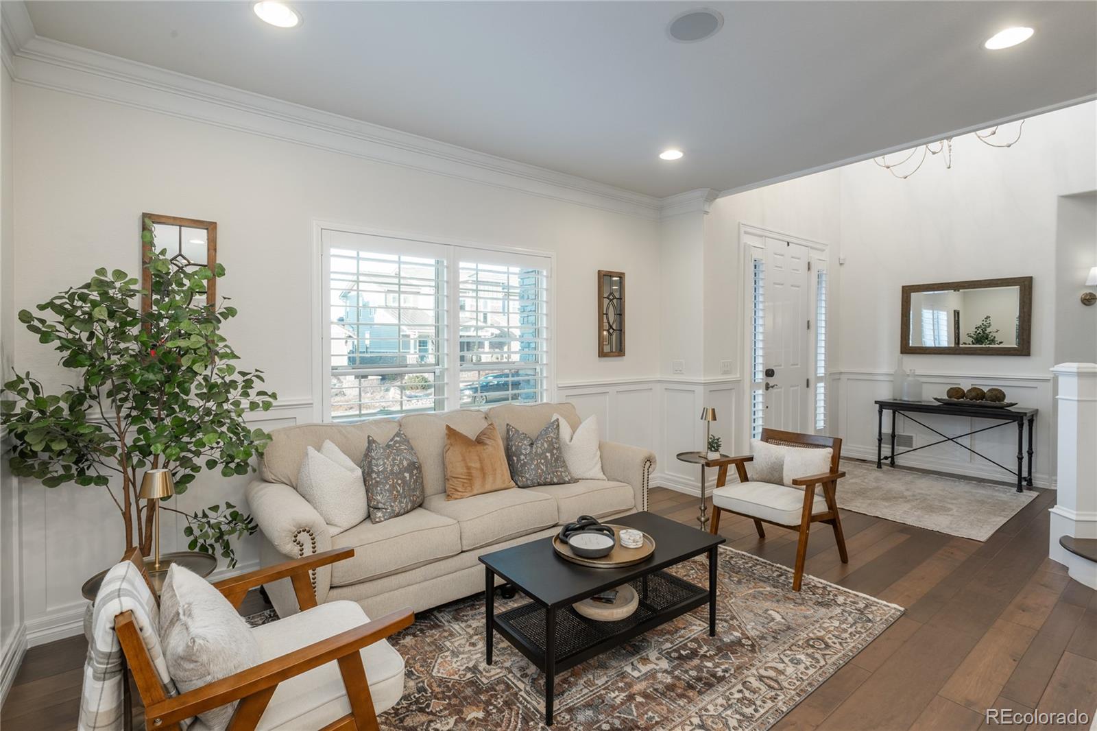 802 Braesheather Place