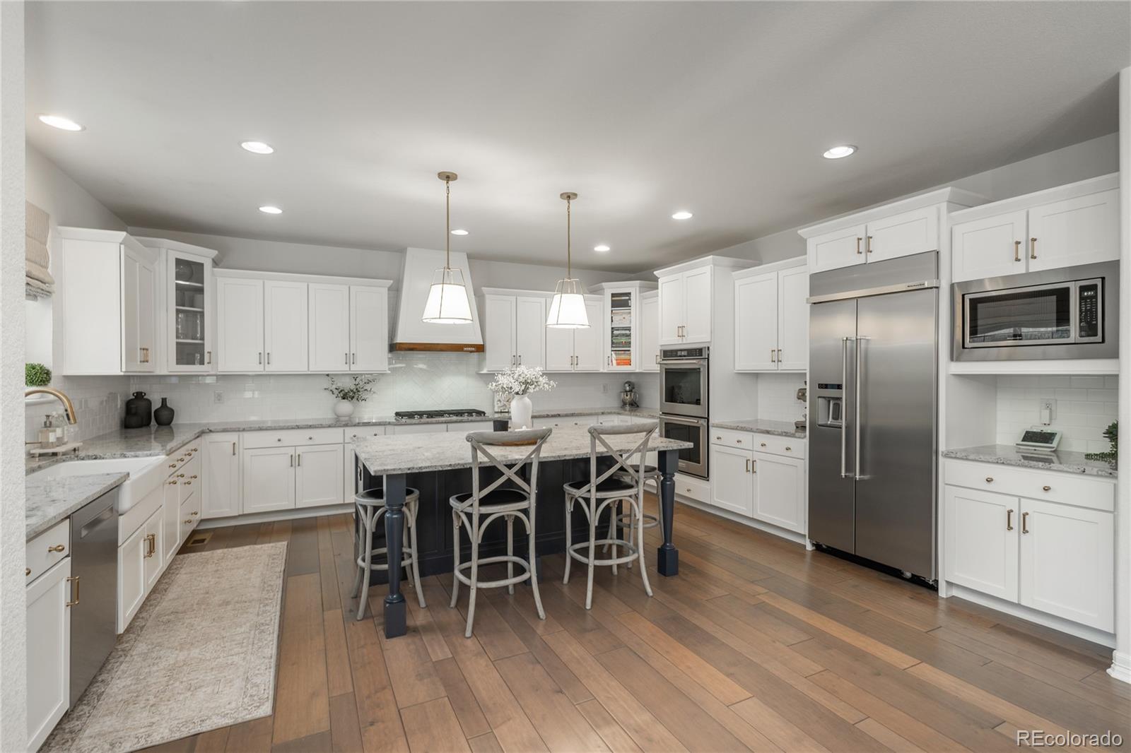 802 Braesheather Place