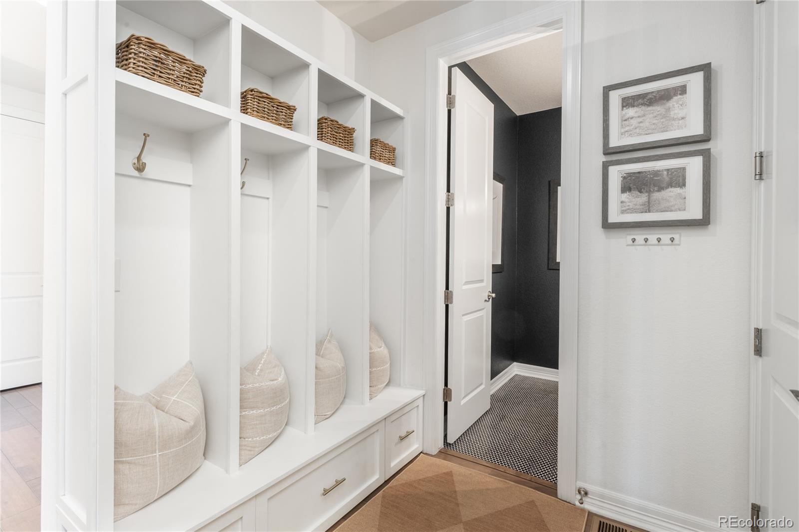 802 Braesheather Place