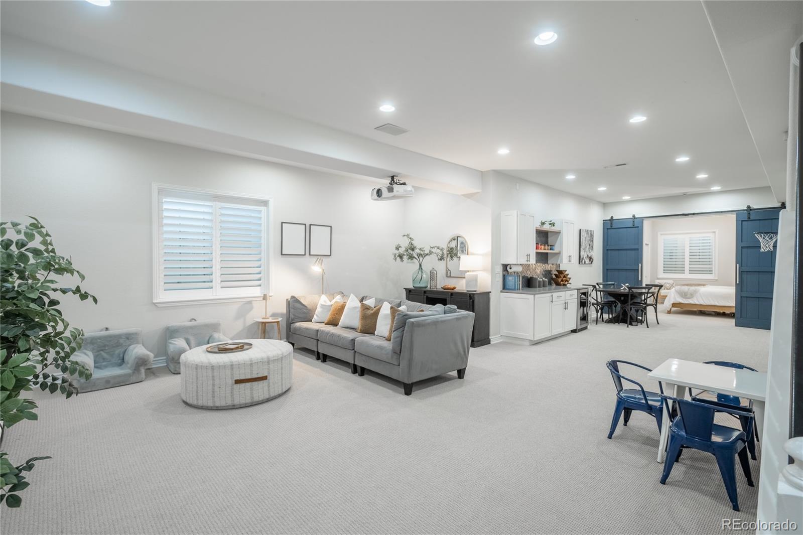 802 Braesheather Place