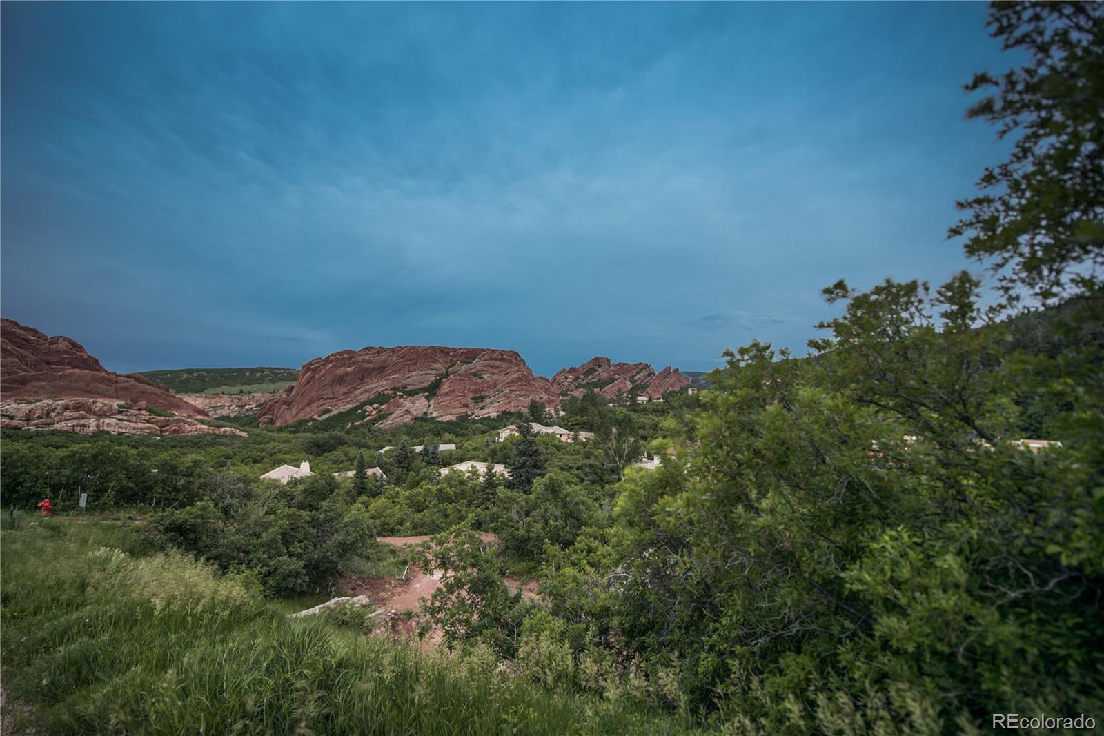 5399 Hawthorne Trail