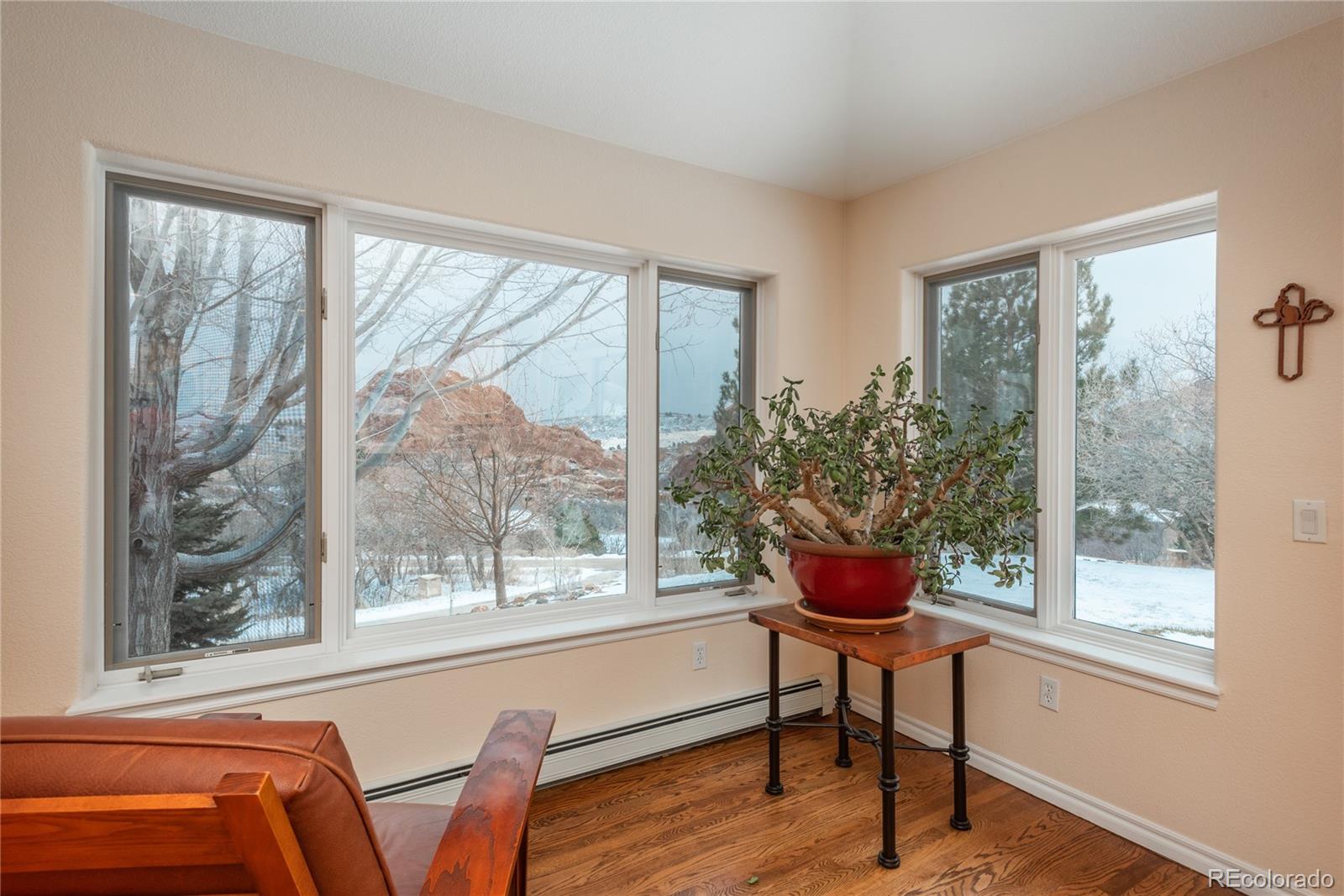 5399 Hawthorne Trail