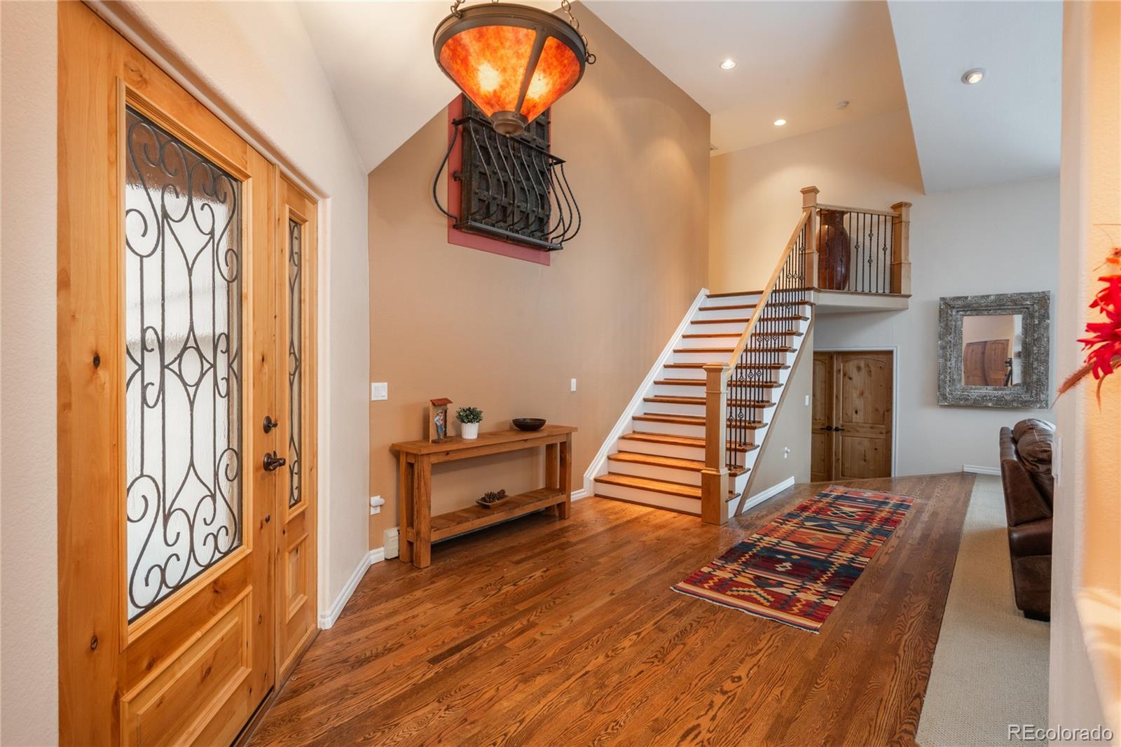 5399 Hawthorne Trail