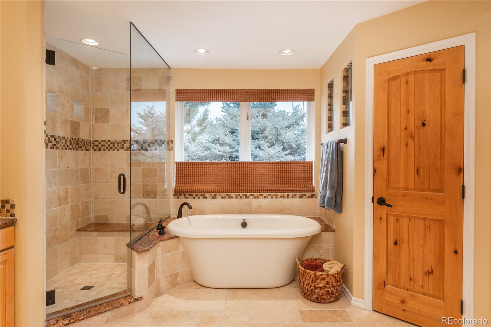 5399 Hawthorne Trail