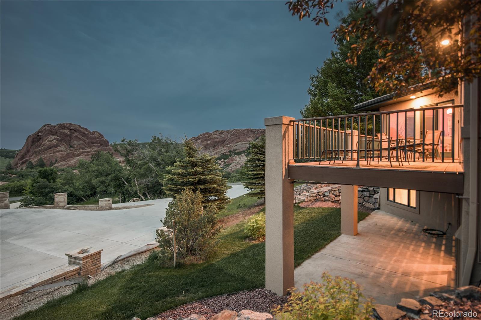 5399 Hawthorne Trail