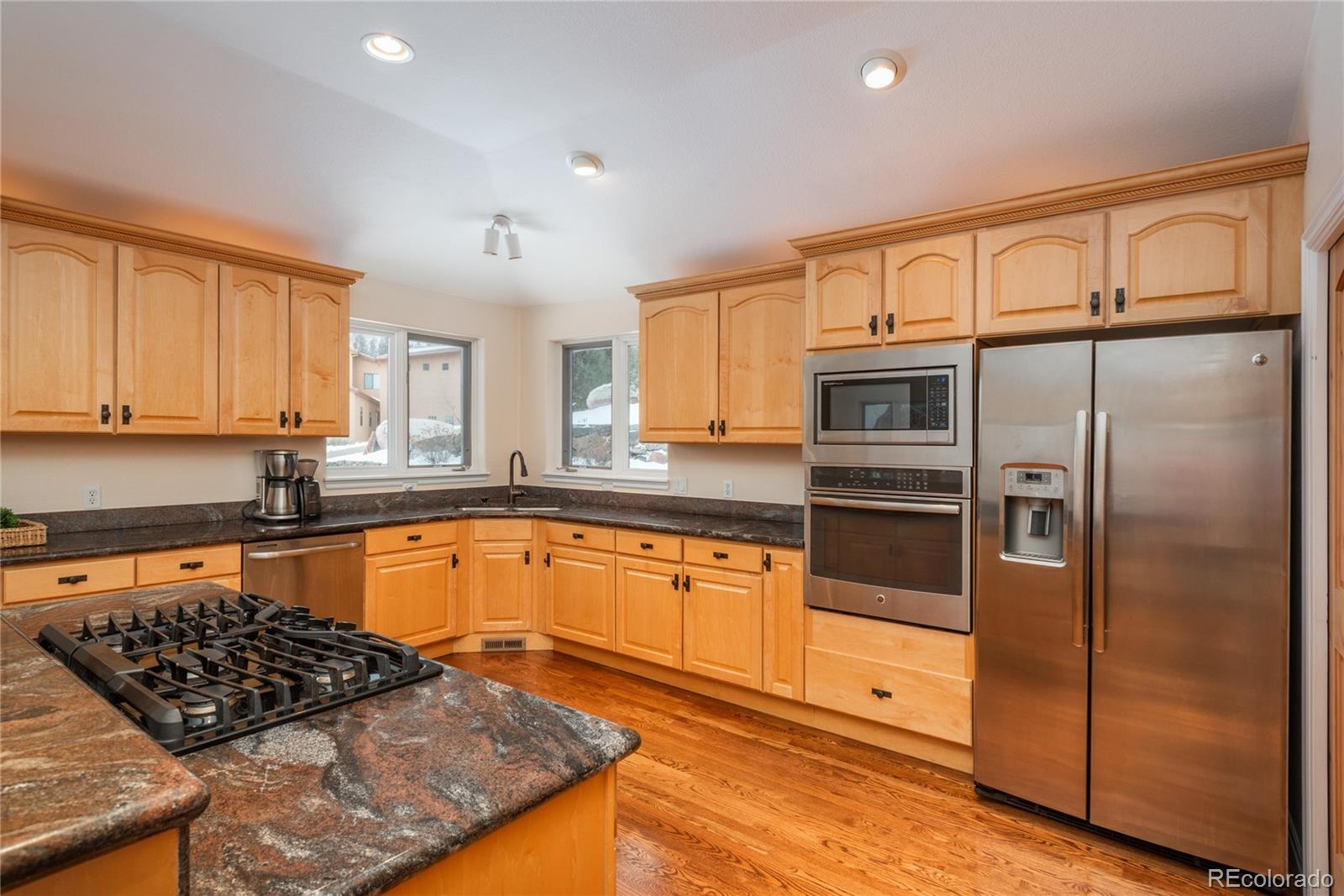 5399 Hawthorne Trail