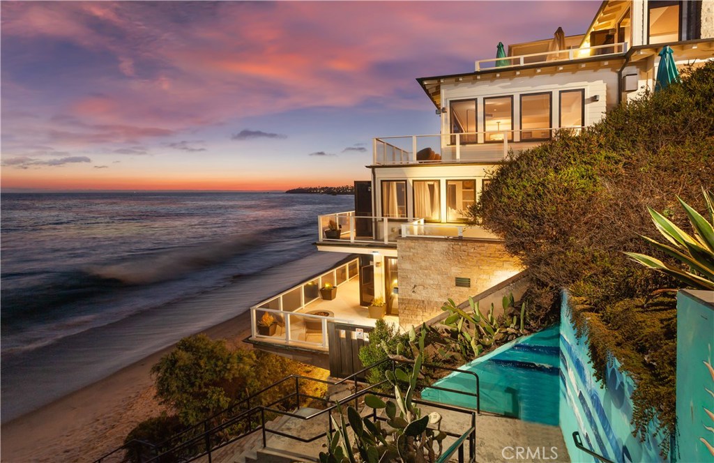 160 Saint Anns Drive Unit: B,C