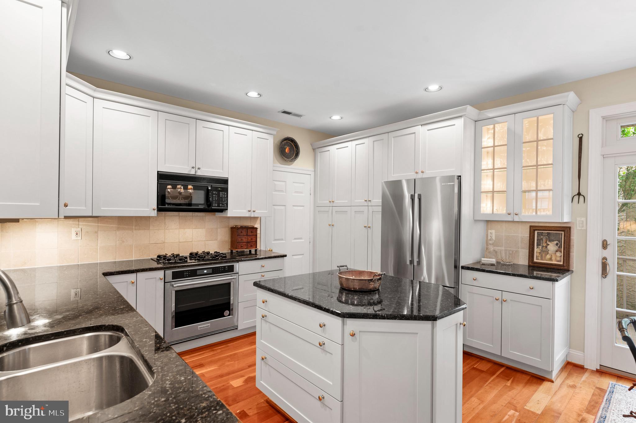 146 TANNERY RUN CIRCLE