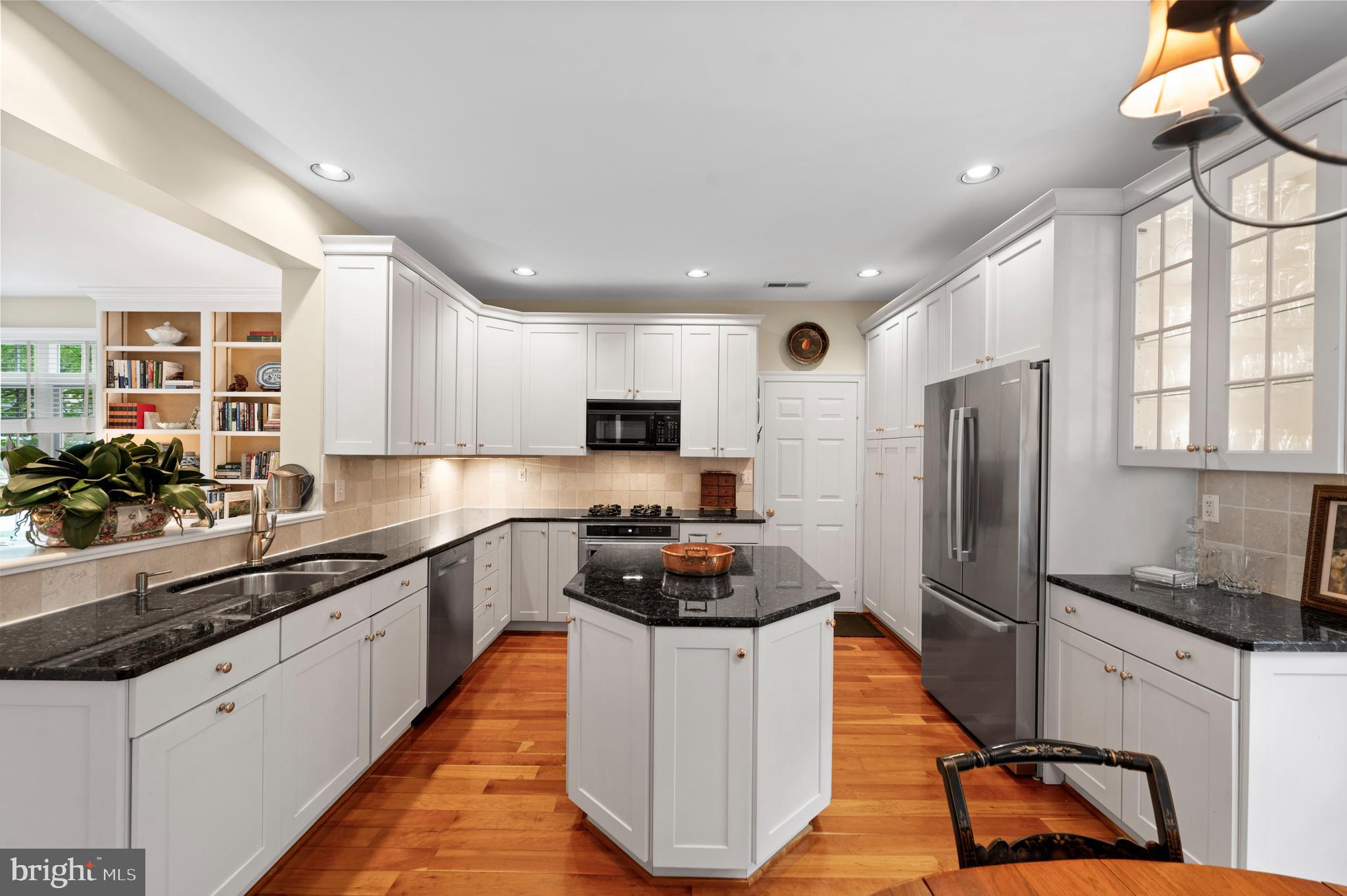 146 TANNERY RUN CIRCLE