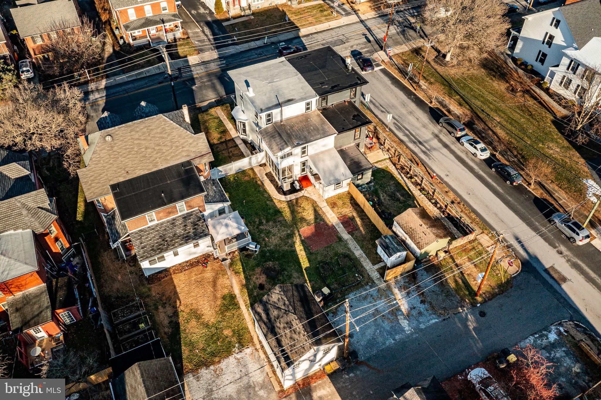354 E LANCASTER AVENUE