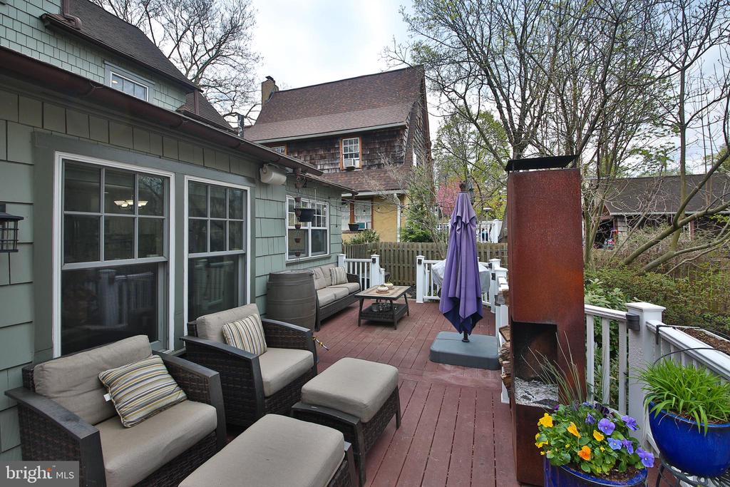 20 HILLSIDE ROAD