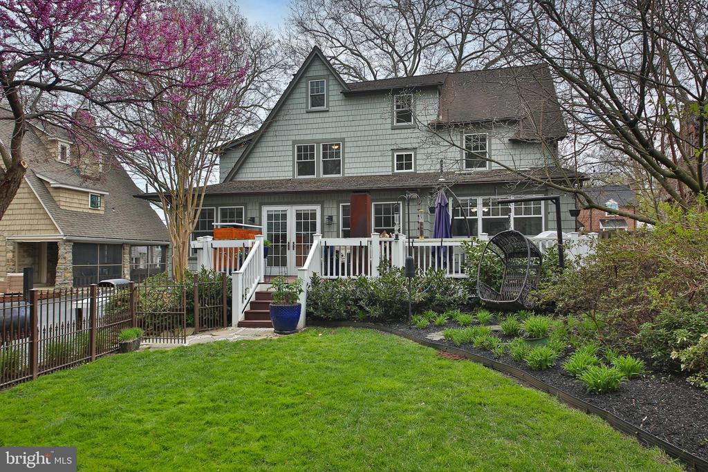 20 HILLSIDE ROAD