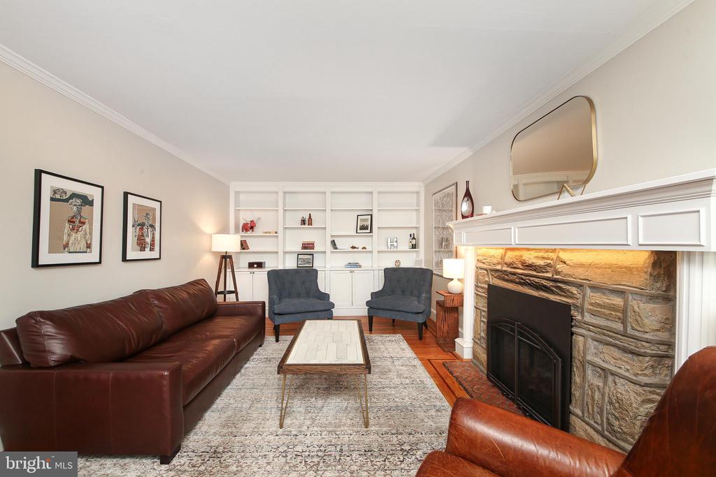 20 HILLSIDE ROAD