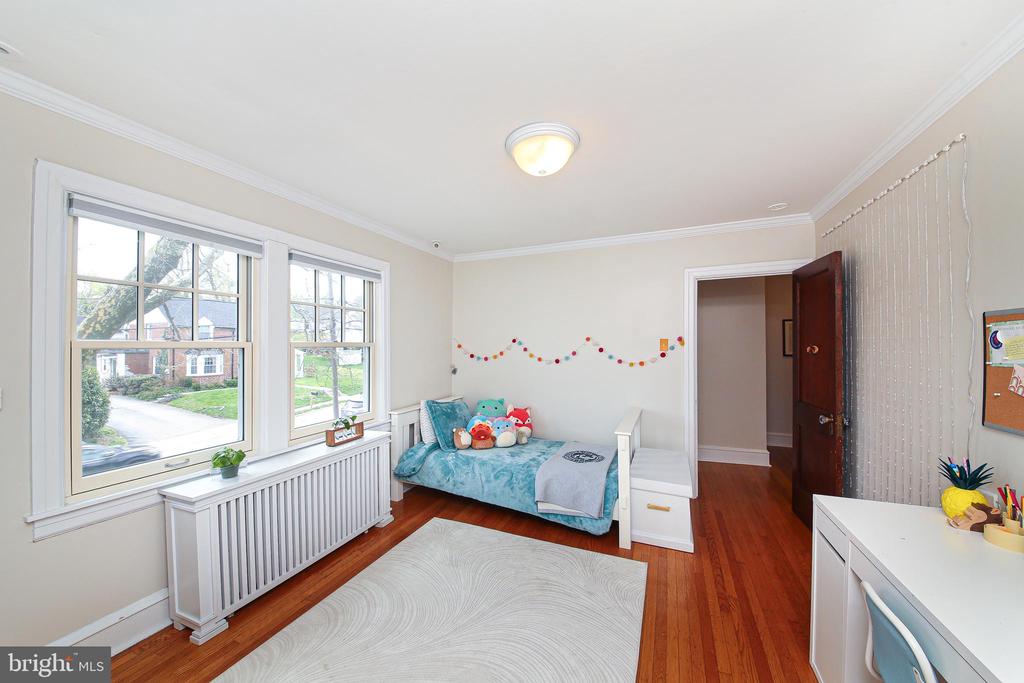 20 HILLSIDE ROAD