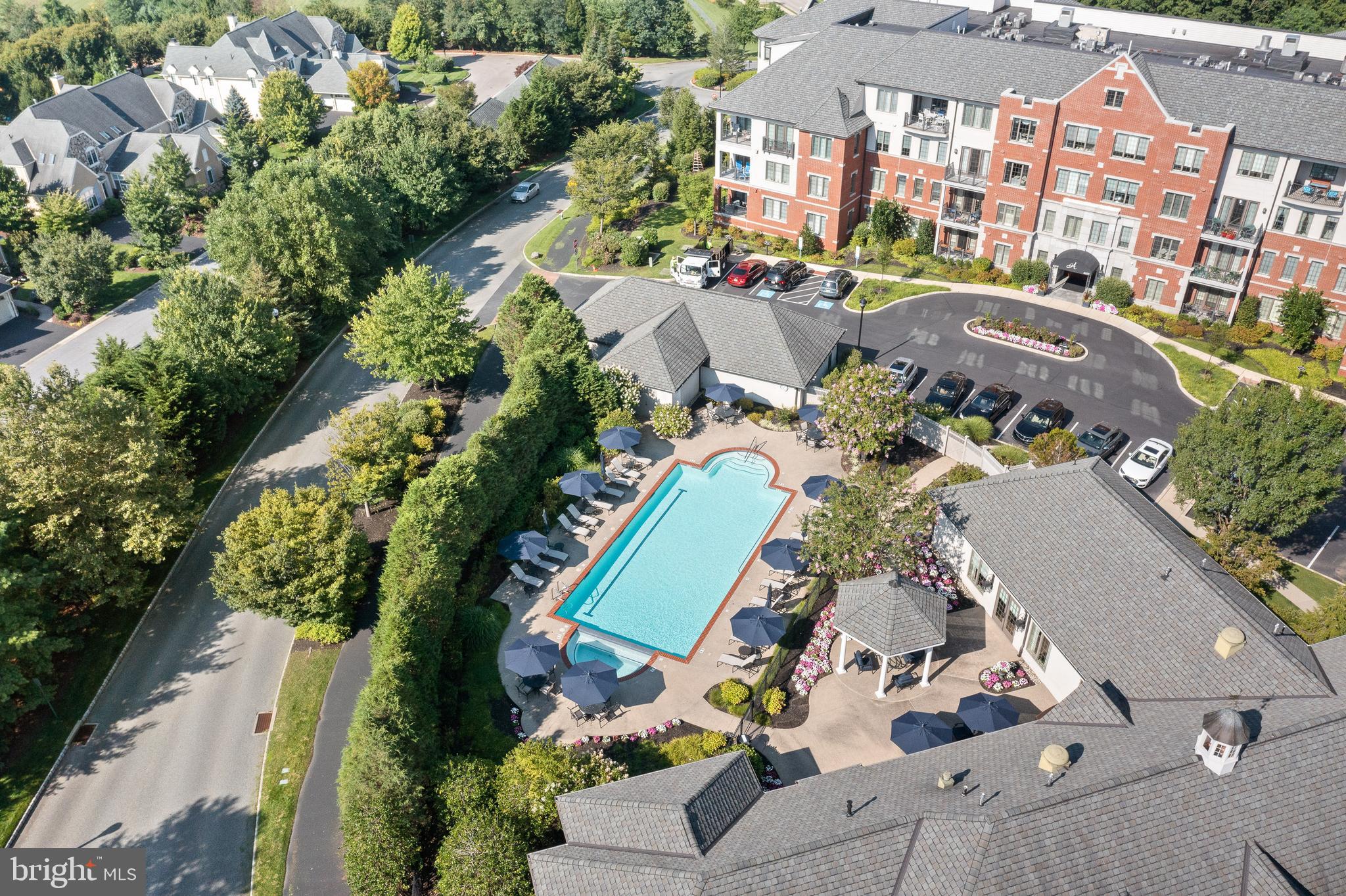 6304 PARKVIEW DRIVE
