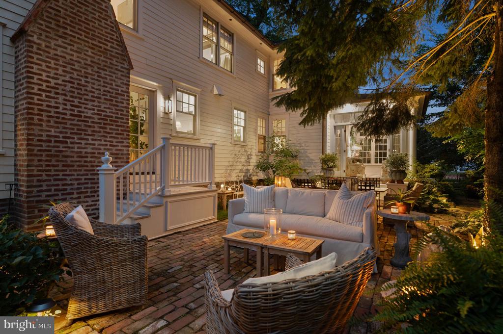 414 RADNOR ROAD