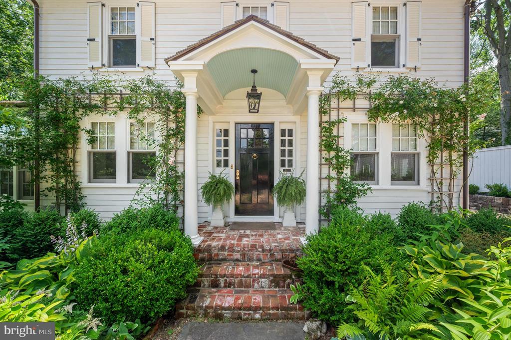 414 RADNOR ROAD