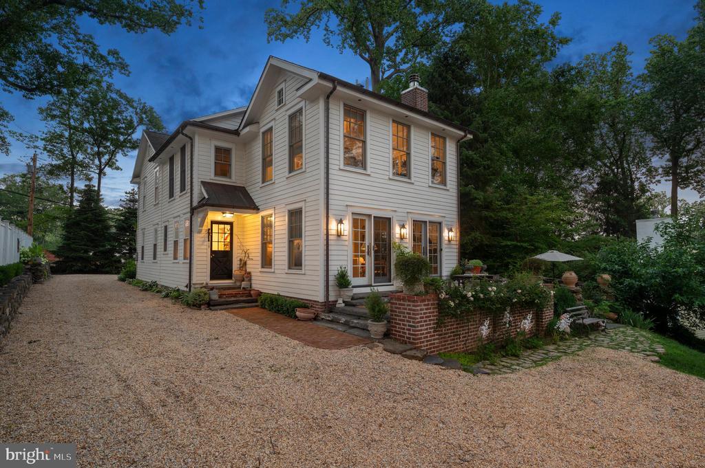 414 RADNOR ROAD